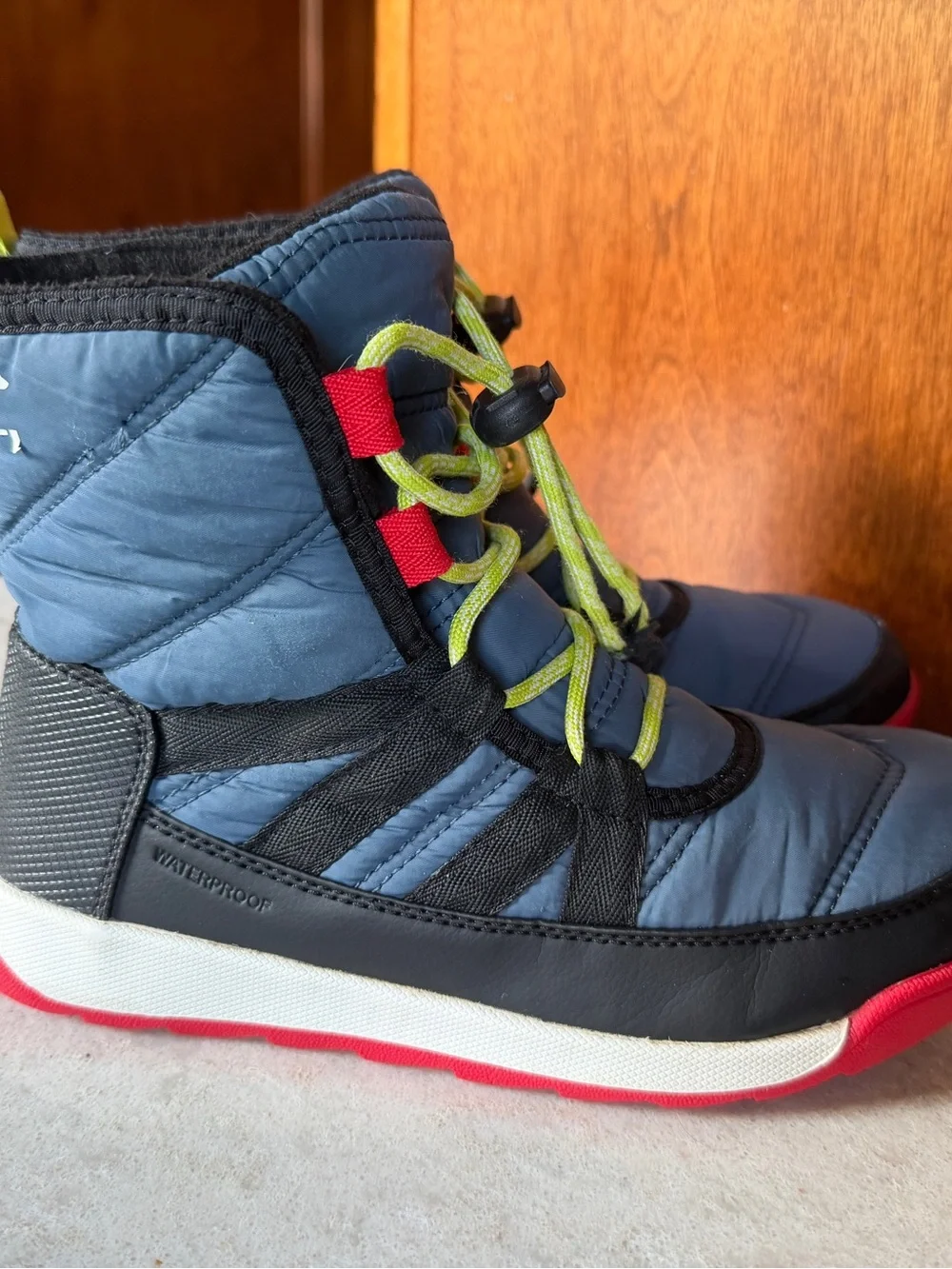 Sorel Winter Boots.  Kids Youth Size 3. Fun Colors.